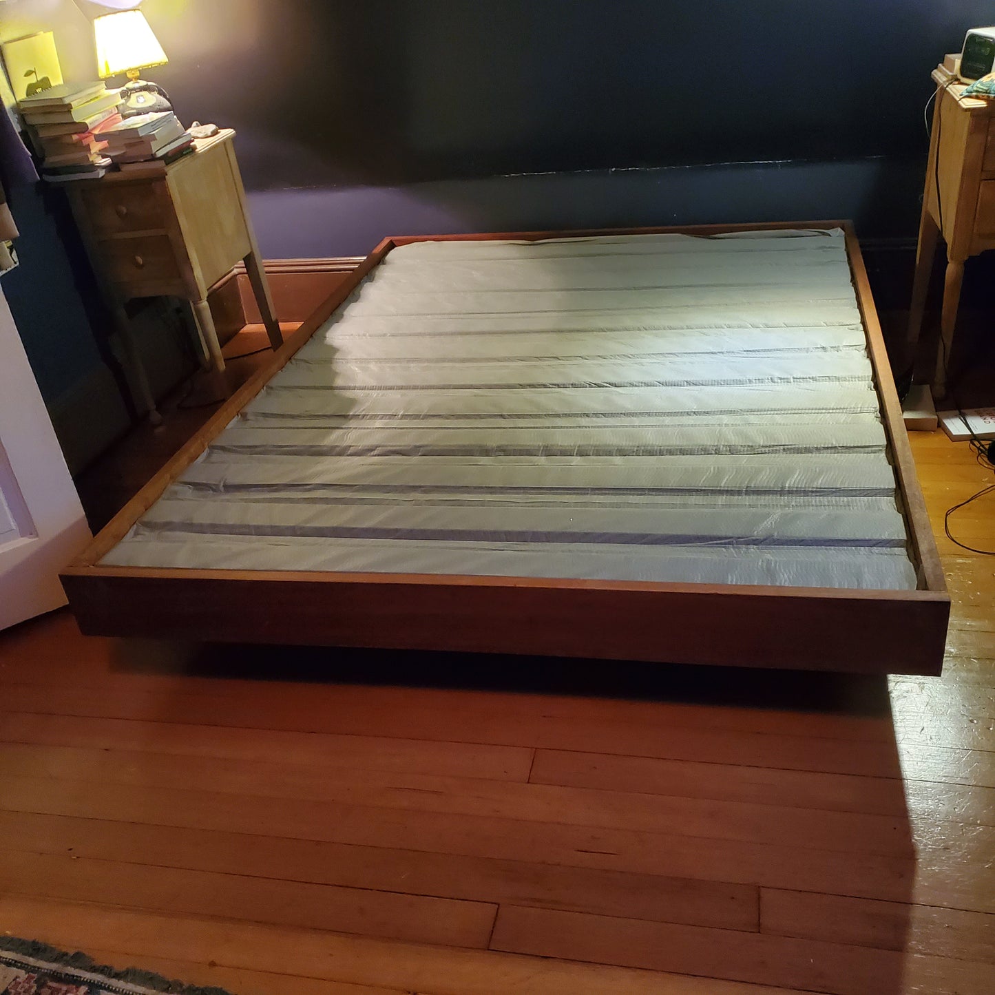 Basic Floating Bed